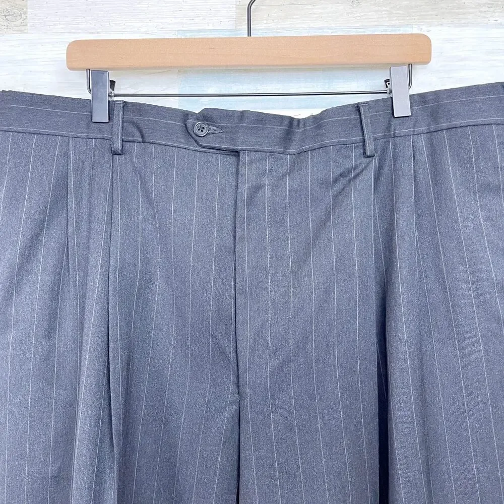Jos A Bank Wool Suit Gray Striped Mens 46 XL Jacket 40x32 Pleated Cuffed Pants
